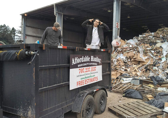 Declutter Your Life – Junk Removal Made Easy in Santa Rosa by Affordable Hauling!